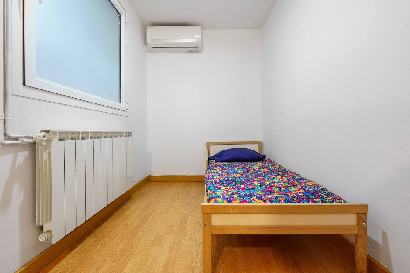 Appartement 'Plaça La Font' met Balkon, Wifi en Airconditioning, foto 15