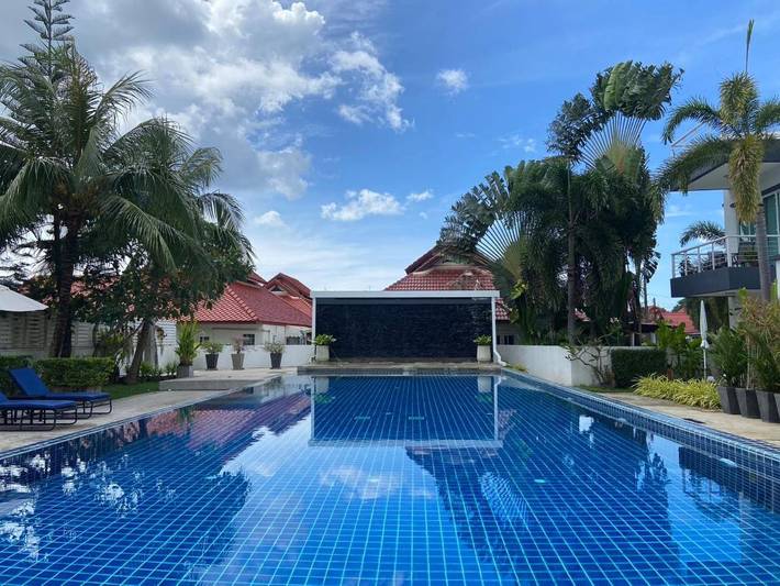 Maison de vacances pour 4 personnes, avec balcon ainsi que piscine et vue