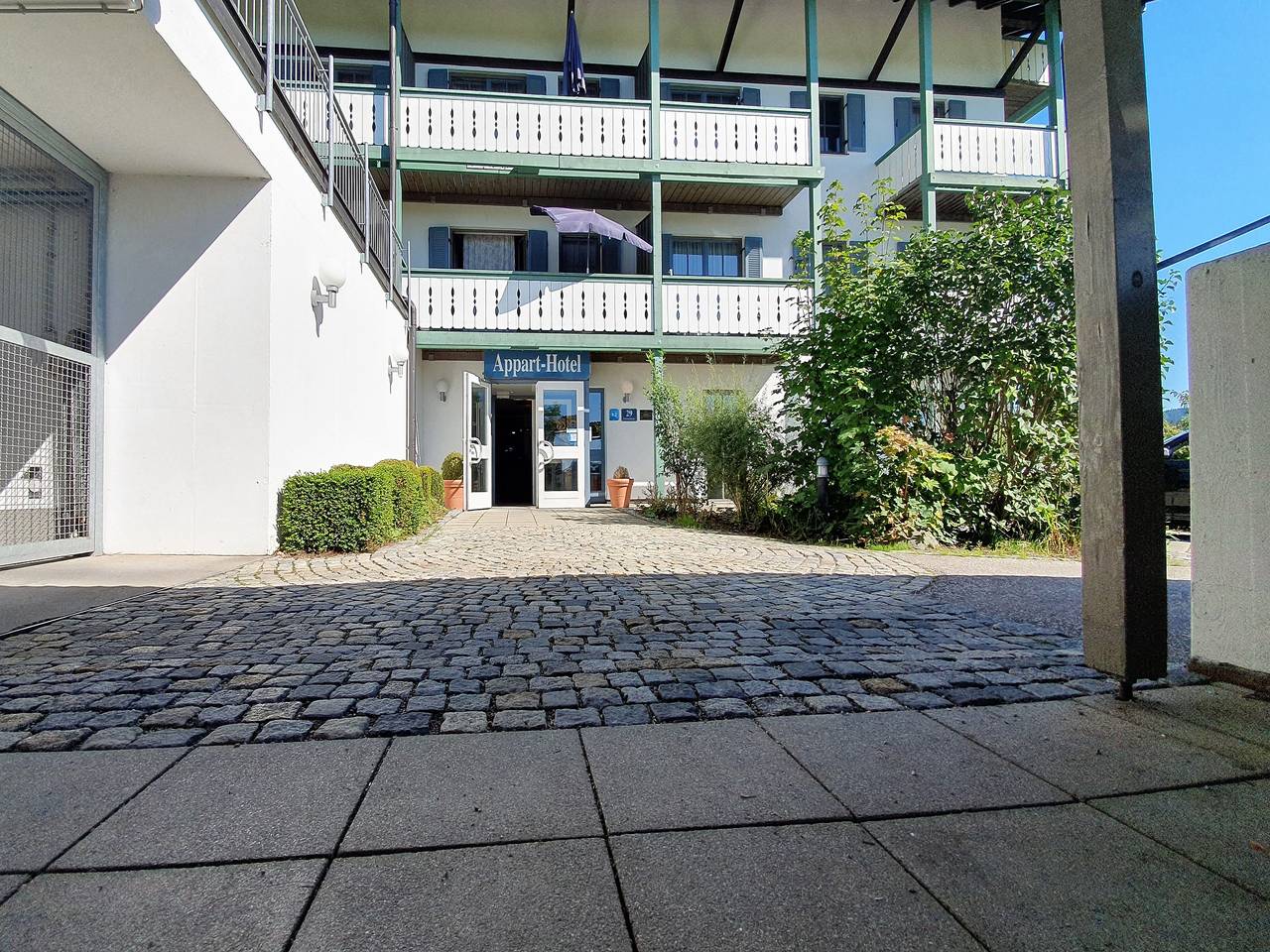 Appart-Hotel Bad Endorf - Doppelzimmer mit Dusche und Wc in Bad Endorf, Chiemsee