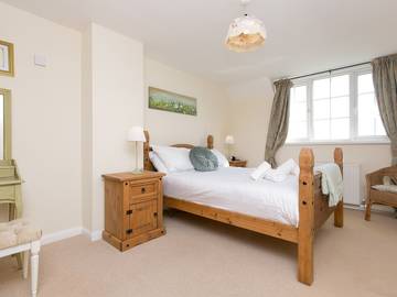 Glamping for 6 People in Moelfre, Isle of Anglesey, Photo 3