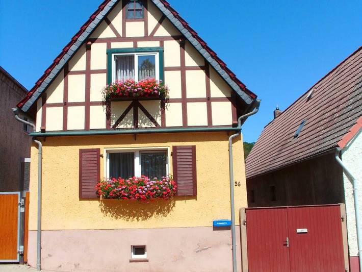 Ferienwohnung für 3 Personen, mit Garten in Sangerhausen