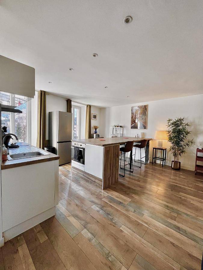 Appartement de vacances pour 4 personnes, avec vue et balcon à Albertville