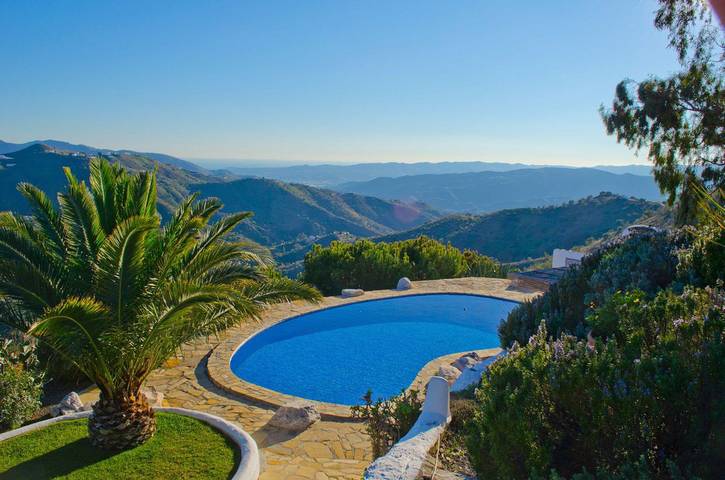 Villa pour 8 personnes, avec terrasse et jardin - 1