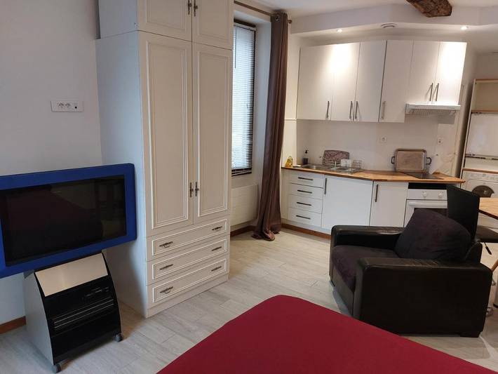Gîte pour 2 personnes, avec Balcon ainsi que Jardin et Vue à Fontan - 4