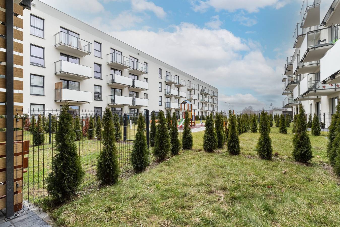 Geheel appartement, Modern Apartment | Garden, Parking and Air Conditioning in Gdynia, Zatoka Gdańska