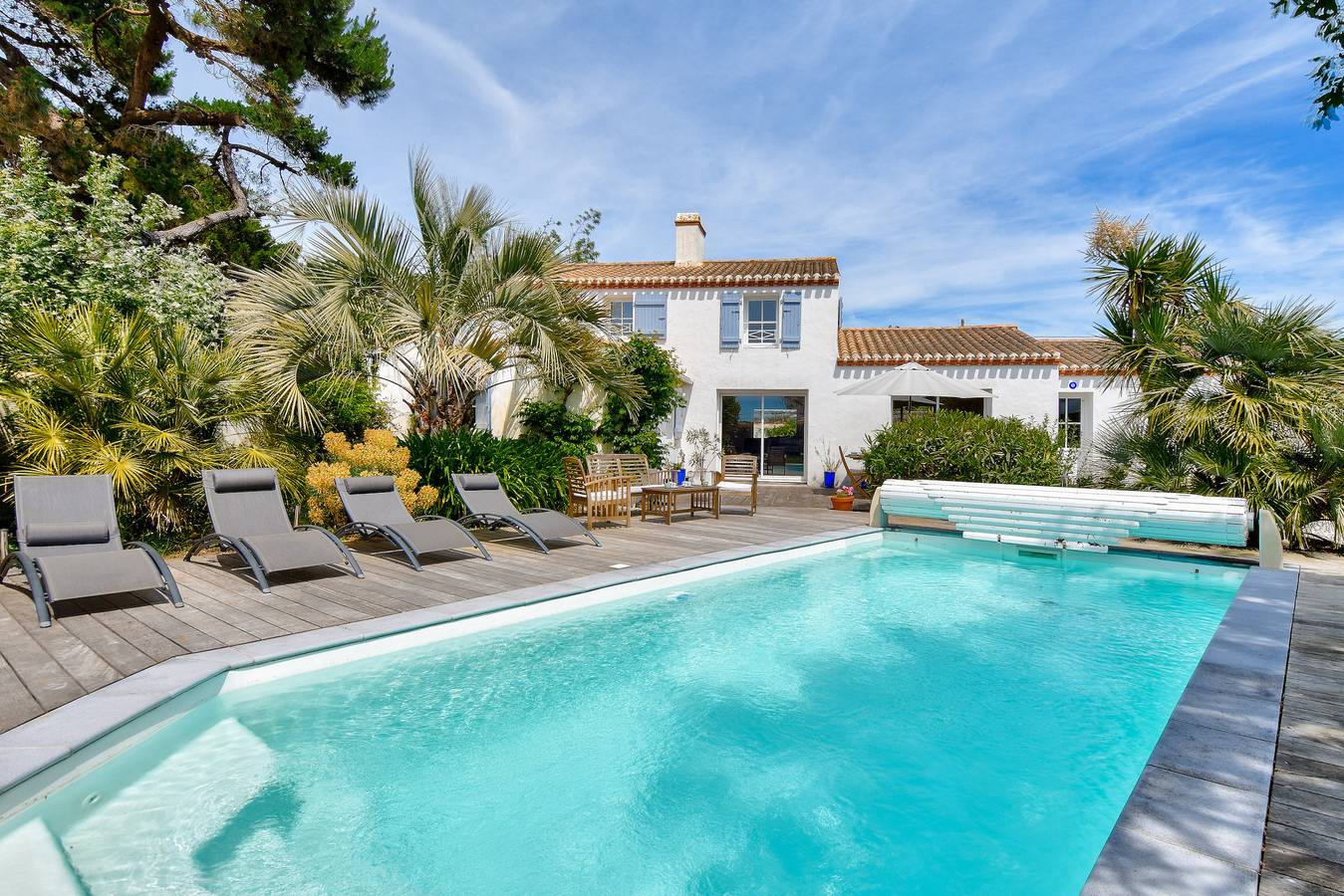 Piscine chauffée, 800 m de la plage, villa pour 8 in Noirmoutier-en-l'Île, Noirmoutier