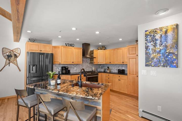 Villa for 9 people, with balcony and yard in Colorado