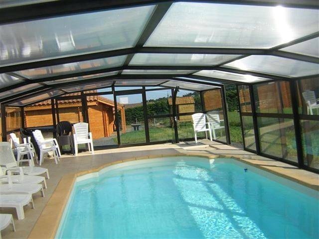 Gîte-Duplex La K-Bane 3 impasse des jardins Piscine et Jacuzzi à 500m in Saint-Flour, Région de Saint-Flour
