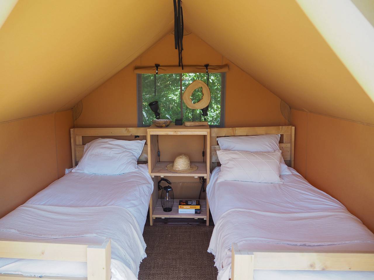 Arden Parks - Signy l'Abbaye — Shimmer in Signy-l'Abbaye, Ardennes