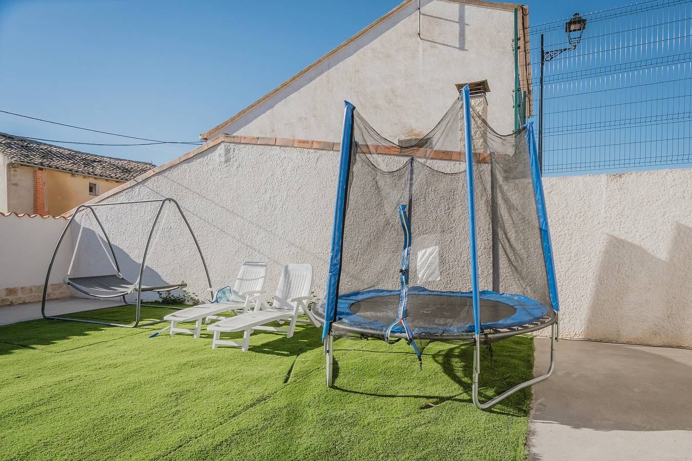 Casa rural 'El Lagar del Altillo - Revilla Vallejer' con piscina y terraza in Revilla Vallejera, Provincia de Burgos