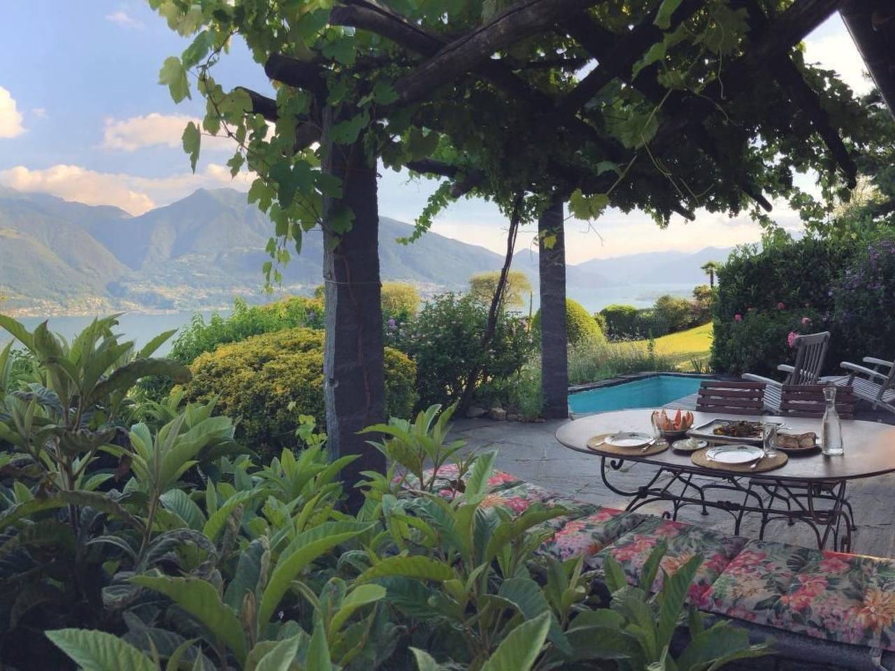 Casa Nespole, Familiennest mit Seesicht in Minusio, Alpi Ticinesi e del Verbano