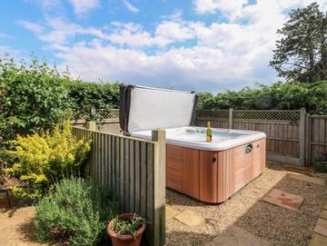 Cottage for 2 People in Knapton, Norfolk, Photo 1
