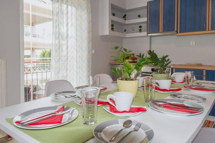 Gîte pour 4 personnes, avec Balcon ainsi que Terrasse et Vue à Calamata - 3