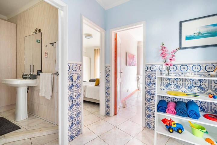 Gîte pour 6 personnes, avec terrasse dans Coimbrão - 4