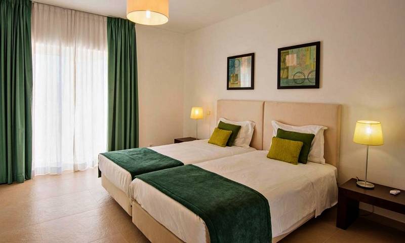 Ferienanlage für 4 Personen, mit Garten und Sauna sowie Terrasse in Portugal - 4