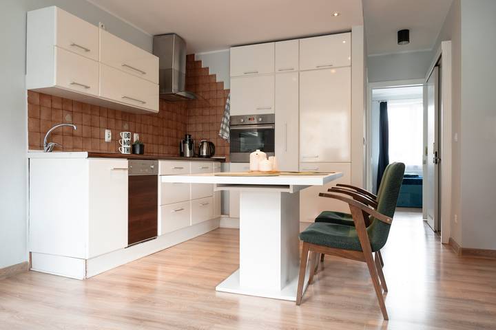 Appartement de vacances entier, 2 Bed Flat - Sleeps 4 - Parking - Wifi in Szczecin, Baltic Sea Pomerania