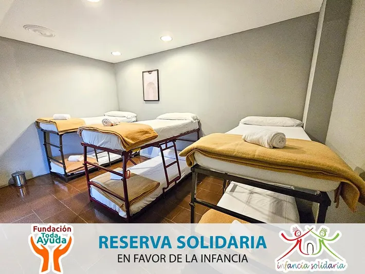 Hostal para 6 personas, con piscina y jardín - 1