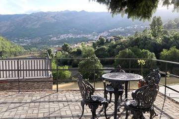 Cottage pour 2 personnes, avec terrasse et jardin à Manteigas