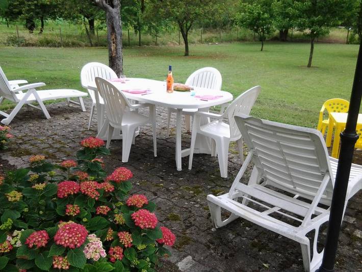 Gîte pour 4 personnes, avec jardin à Bransat - 2