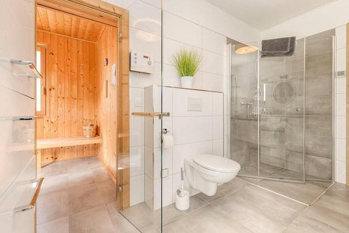 Chalet für 6 Personen, mit Pool und Garten sowie Sauna in Inzell - 4