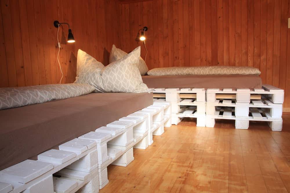 Ganze Wohnung, Chalet 9 ( Wohnung im 1en Stock ) in Innertkirchen, Verwaltungskreis Interlaken-Oberhasli