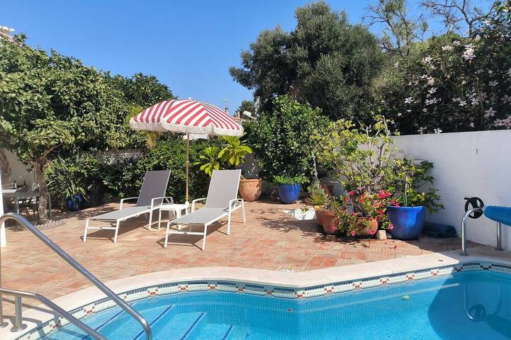 Chalet für 6 Personen, mit Balkon und Garten an der Algarve