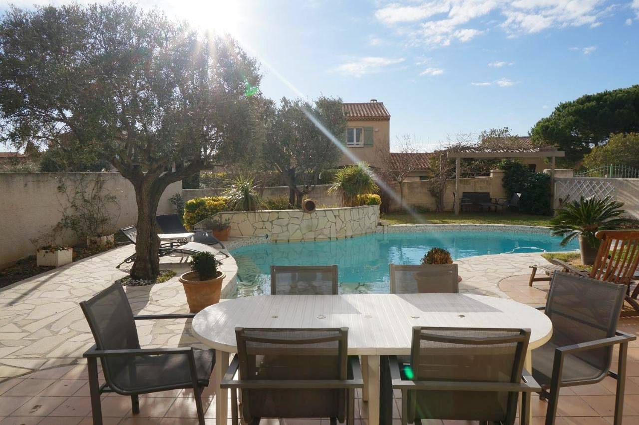 Double Room with Garden View in Sausset-les-Pins, Côte méditerranéenne (France)