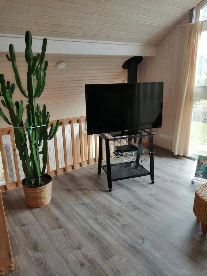 Ferienhaus für 4 Personen, mit Whirlpool und Terrasse sowie Garten und Sauna in Zarrentin am Schaalsee - 4