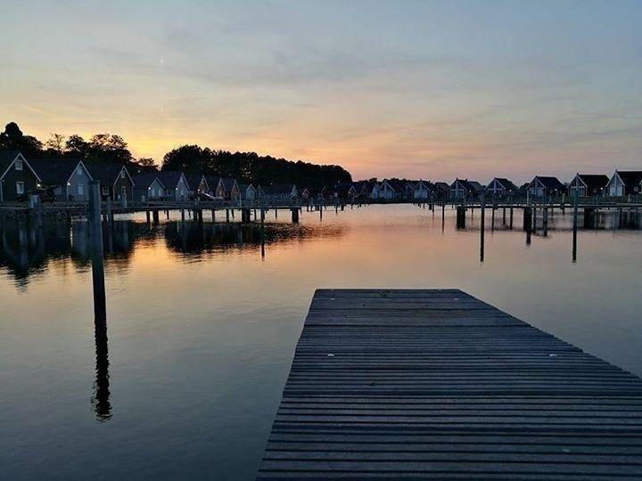 Skandinavisches Ferienhaus 2. Reihe zum Wasser für 6 Personen in Zerpenschleuse, Wandlitz