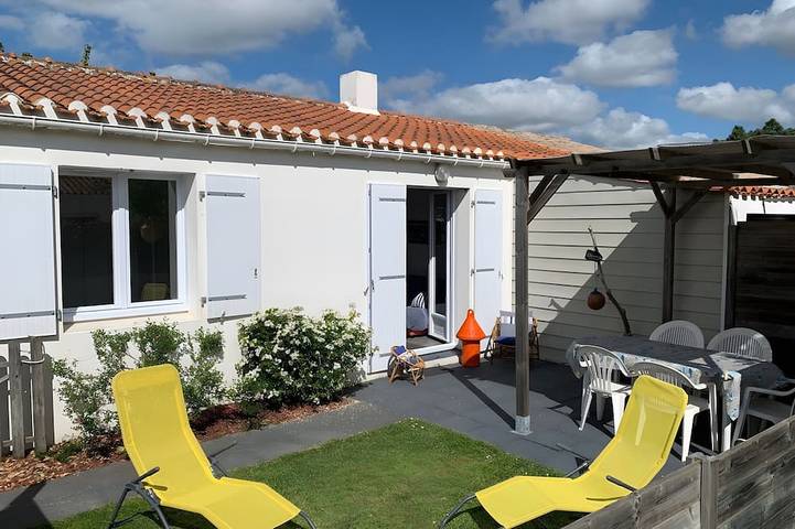 Location de vacances pour 5 personnes, avec jardin à Saint-Gilles-Croix-de-Vie