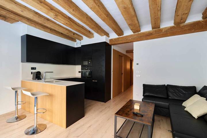 Apartamento de vacaciones para 7 personas, con balcón en Pamplona