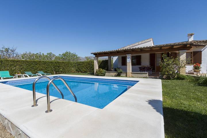 Villa für 4 Personen, mit Terrasse und Garten in Pollença - 2