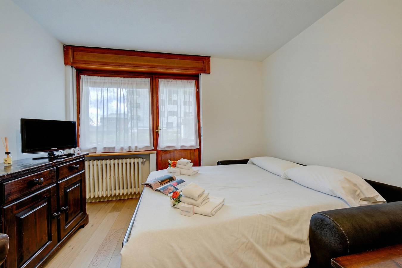 Entire apartment, Studio Genzianella Ski In-Ski Out 100m in Sestriere, Via Lattea