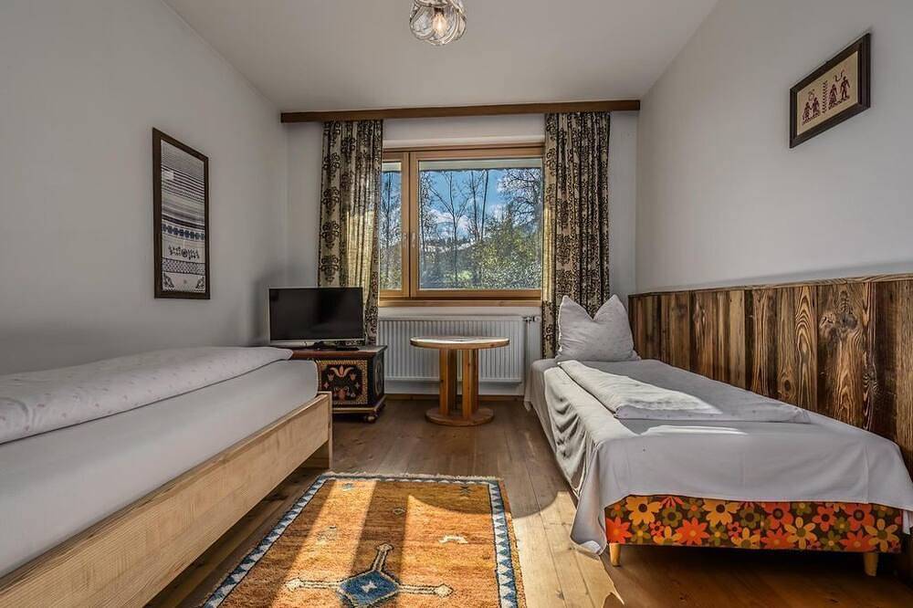 Einzelzimmer Uno, Dusche, 1 Schlafraum - Haus Kogler in Inzersdorf im Kremstal, Kirchdorf an der Krems (Bezirk)