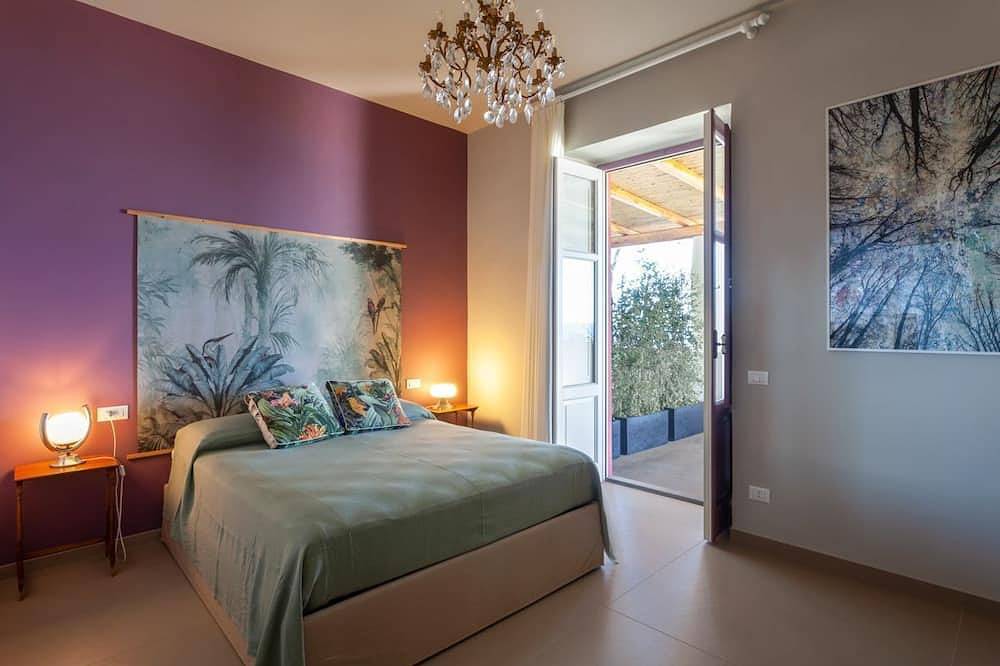 Villa Esotica - Sei Camere da Letto Villa, Ospiti Massimo 12 in Malfa, Salina