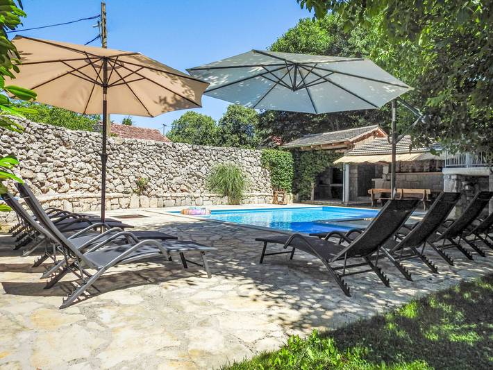 Ferienhaus für 10 Personen, mit Balkon und Garten sowie Ausblick