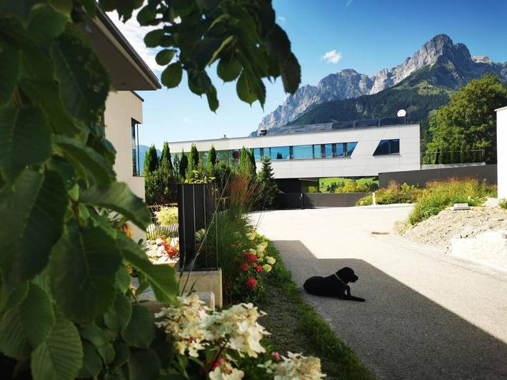 Vakantiewoning voor 4 personen, with Balkon and Terras as well as Tuin and Uitzicht in Werfenweng