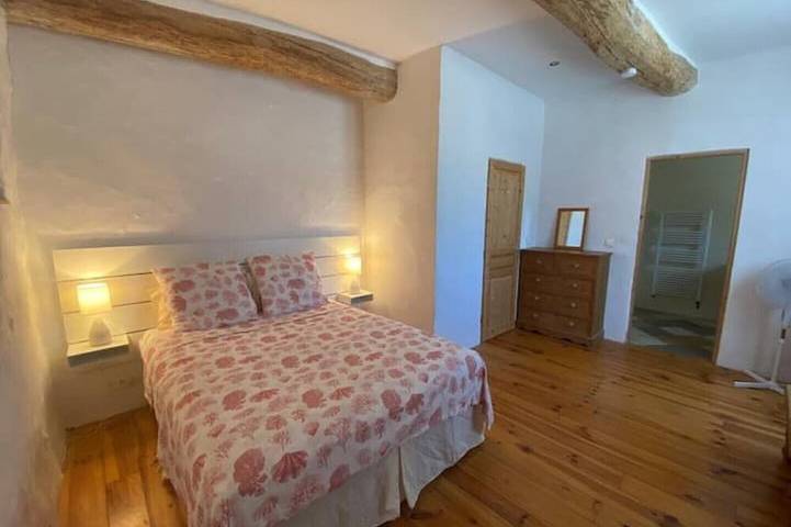 Gîte pour 10 personnes, avec jardin à Joch - 2