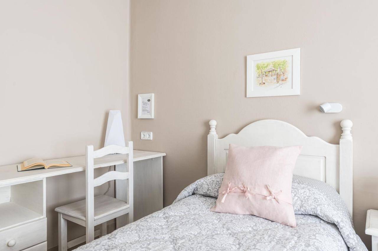 Hostal Buenos Aires in Tremp, Costers del Segre