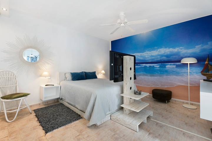 Apartment for 2 people, with Garden