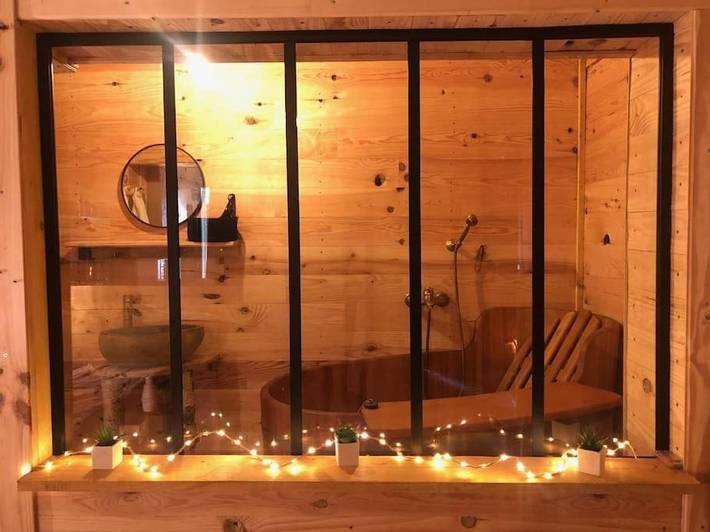 Gîte pour 2 personnes, avec jacuzzi ainsi que terrasse et jardin à Diges - 2