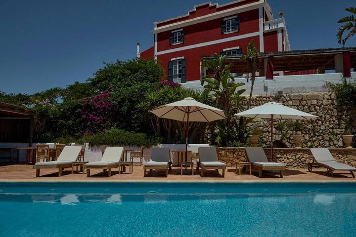 Hôtel pour 2 personnes, avec piscine ainsi que jardin et vue à Es Castell - 3