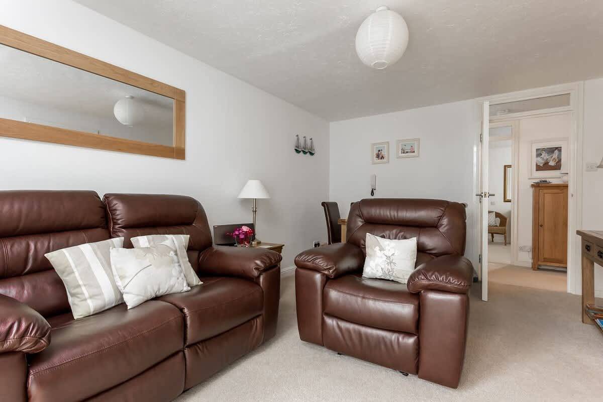 Holiday Rental for 2 People in Poole, Poole Harbour
