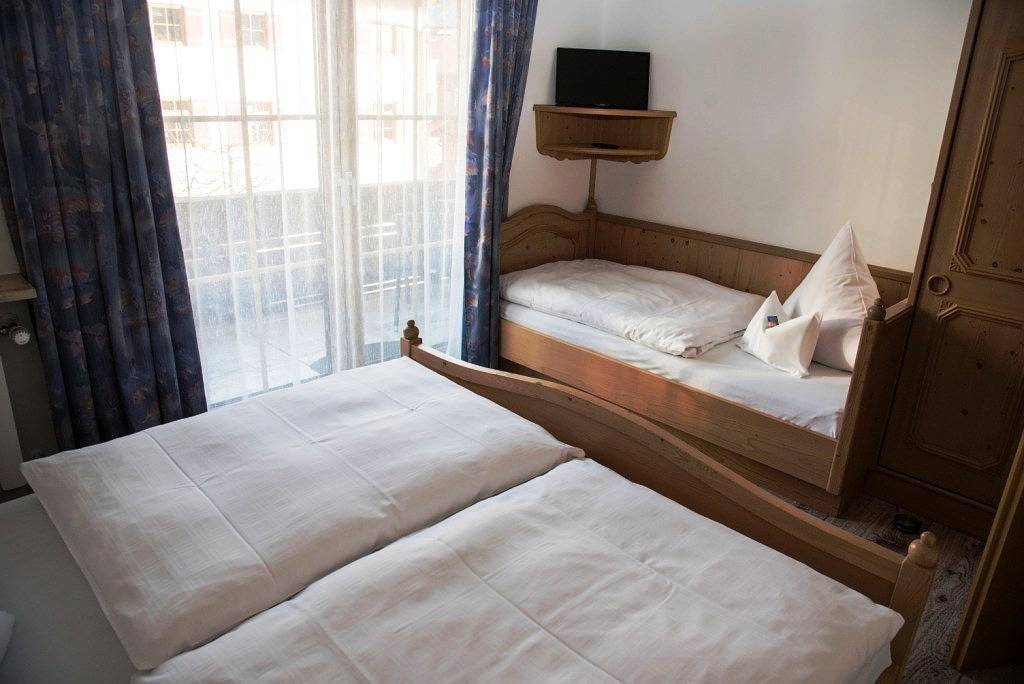 Apartamento vacacional entero, Haus "Feichtner" - Holiday flat Brach in central location in Reit im Winkl, Alpes Bávaros