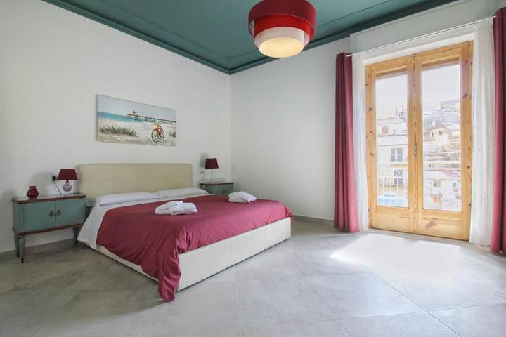 Ferienwohnung für 5 Personen, mit Ausblick und Balkon