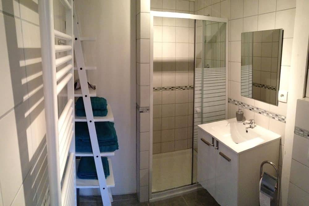 Apartamento entero, Casa rural amueblada clasificada 2 estrellas de 25m² ideal para 2 personas (máximo 4 personas) in Eckwersheim, Región de Estrasburgo