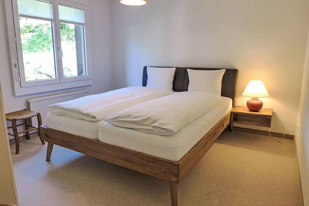 Appartement entier, Confortable appartement pour 2 personnes avec Wifi, Tv, balcon et vue panoramique in Schwendi b. Grindelwald, Grindelwald