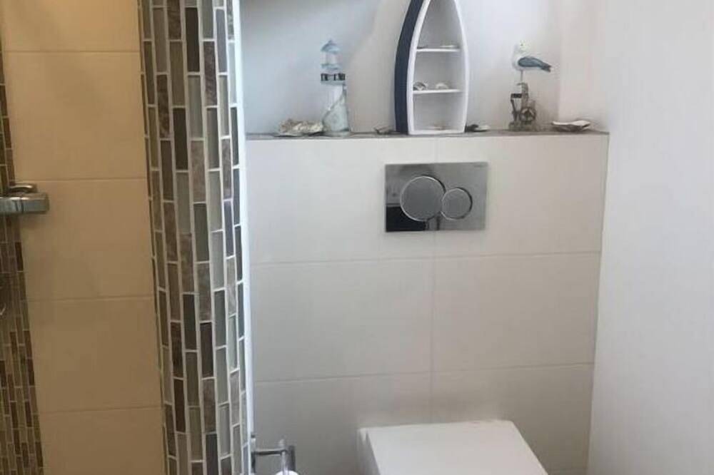 Ganze Wohnung, Märchenwald mit Pool und Sauna Waldrandlage in Hambühren, Lüneburger Heide