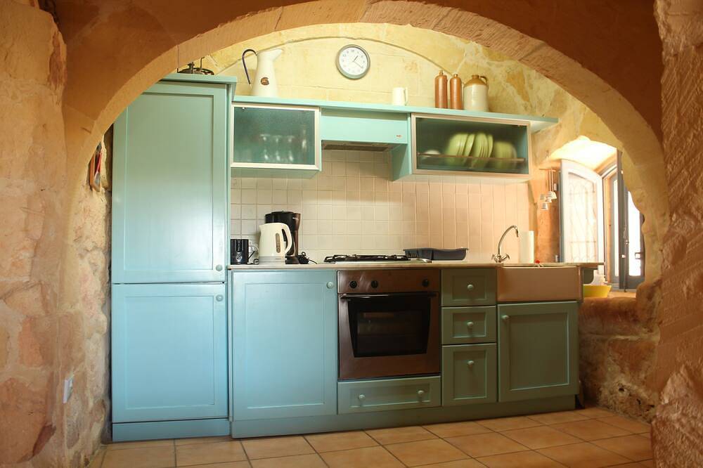 Bauernhaus mit privatem Swimmingpool, voller Charakter und Charme in Munxar, Gozo