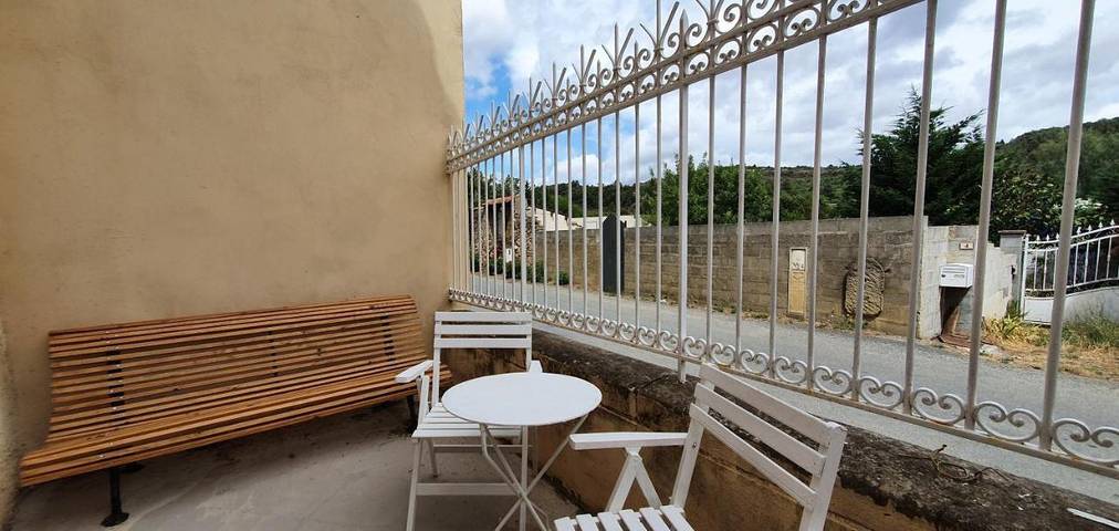 Location de vacances pour 5 personnes, avec vue et terrasse à Félines-Minervois - 3